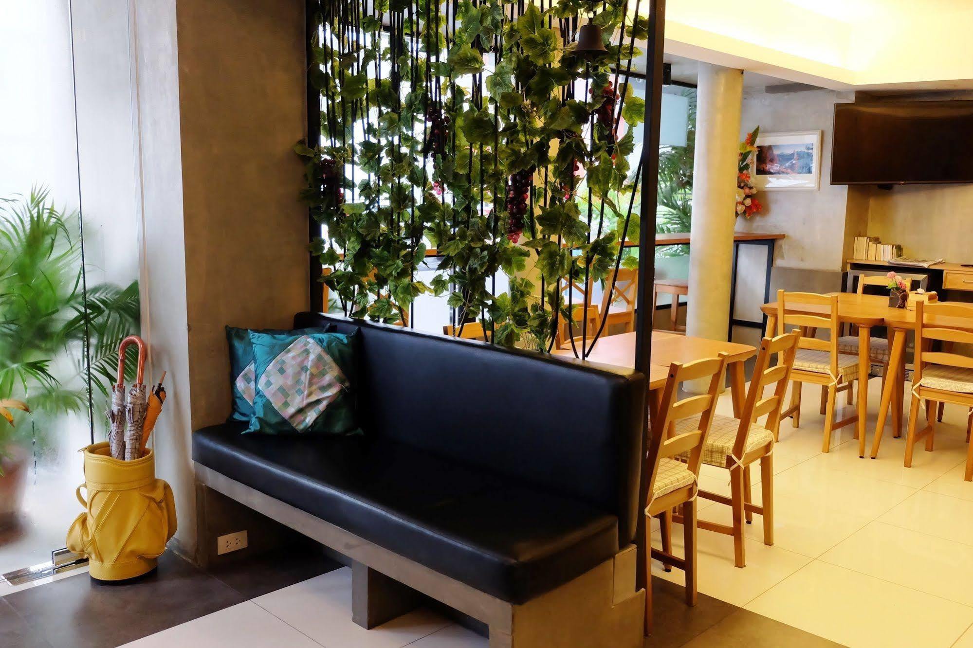 Cozy@9Hotel&Kitchen Bangkok Dış mekan fotoğraf